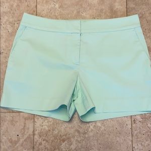 NWT Loft Shorts Mint Green sz 4